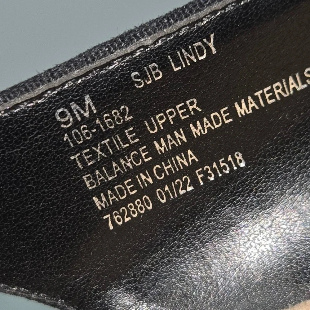 St Johns Bay SJB Lindy Black Wedge Sandal Memory Foam Espadrille 9M 106-1682